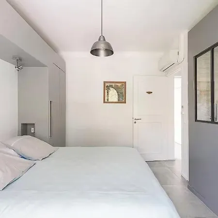 Fully Renovated Provencal House ! Habitación en casa particular *