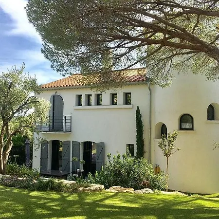 Habitación en casa particular Fully Renovated Provencal House ! Saint-Tropez